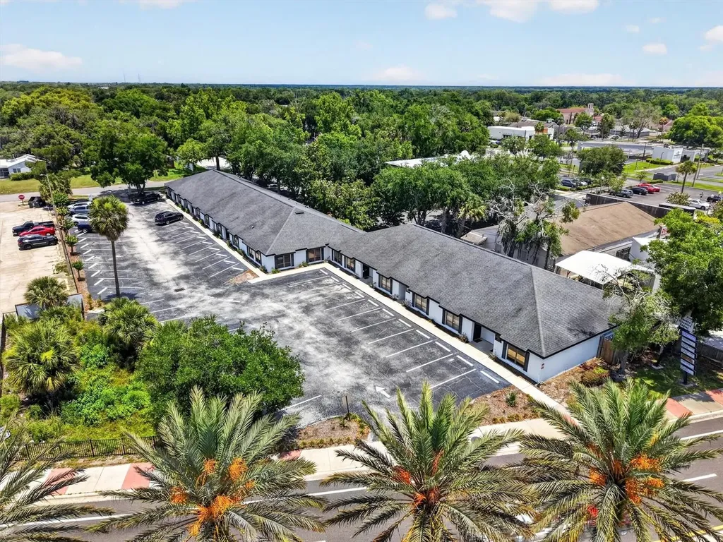 7 W Main Street Apopka FL 32703