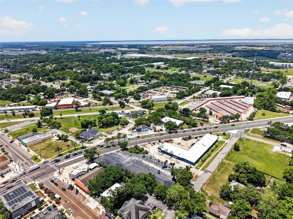 7 W Main Street Apopka FL 32703