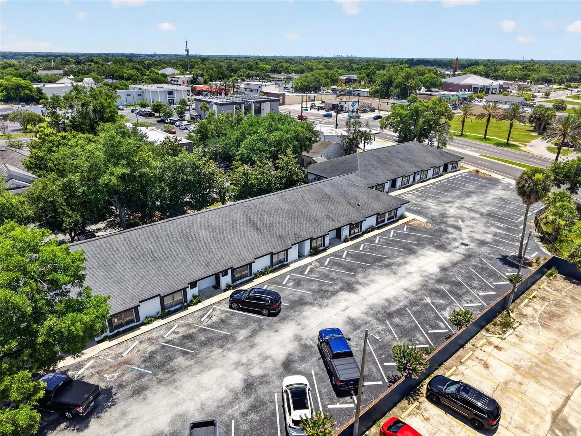 7 W Main Street Apopka FL 32703