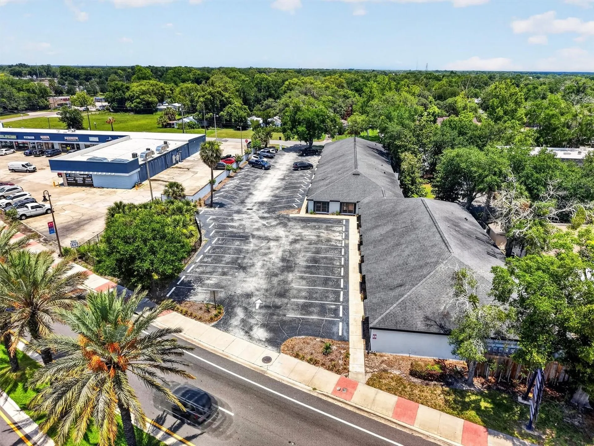 7 W Main Street Apopka FL 32703