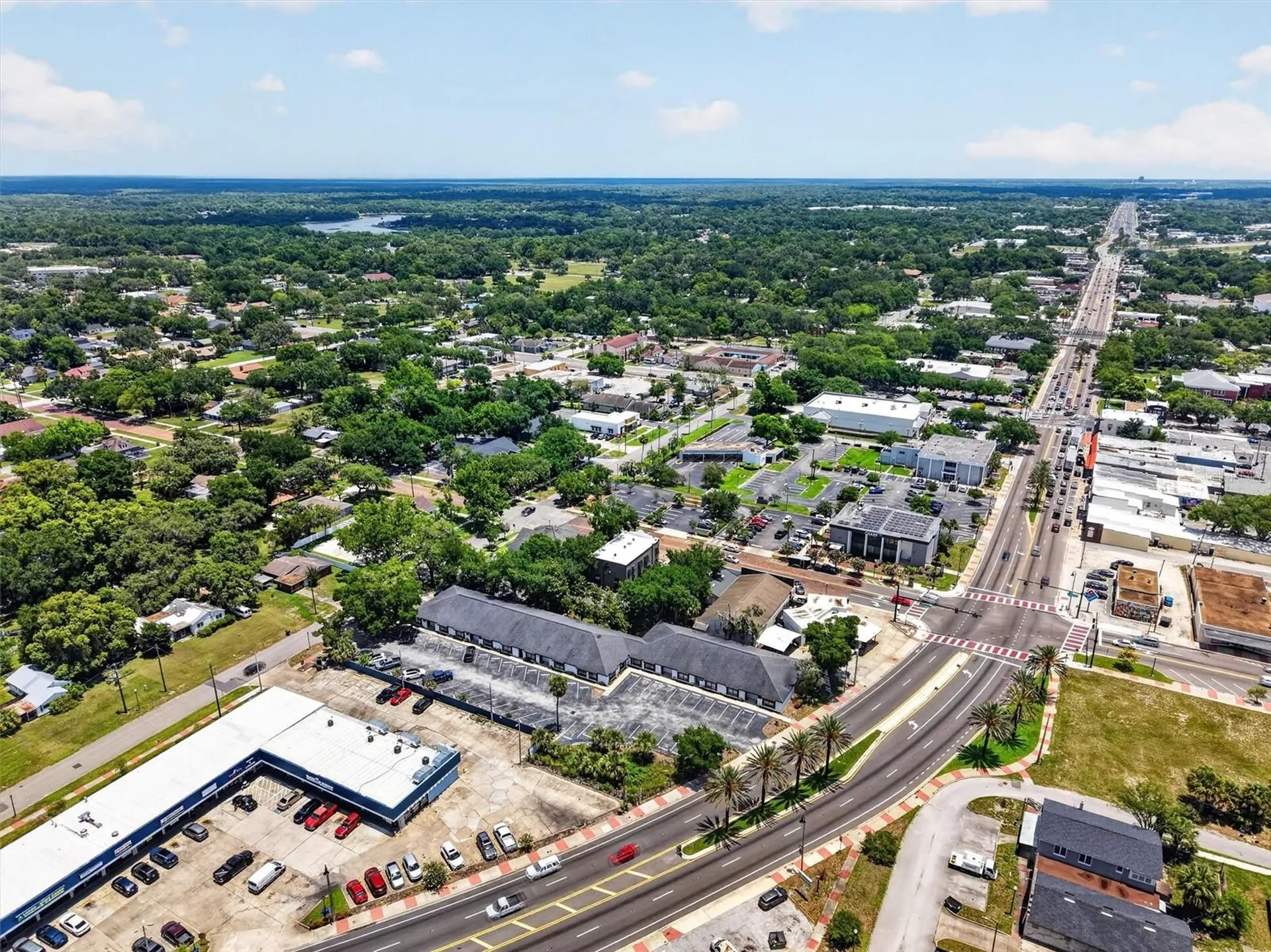 7 W Main Street Apopka FL 32703