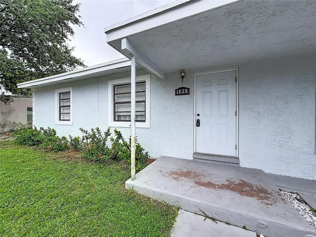 1838 Lauderdale Manor Drive Fort Lauderdale FL 33311