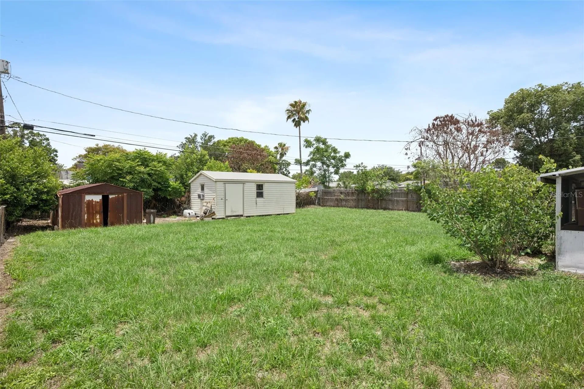 102 Cosmos Drive Orlando FL 32807