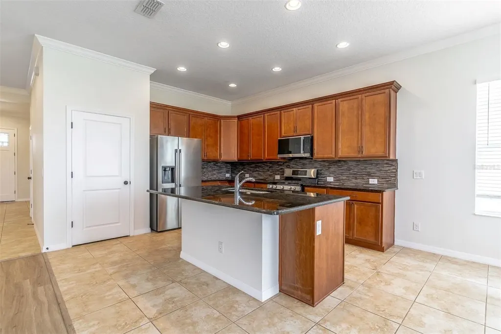 962 Grand Hilltop Drive Apopka FL 32703