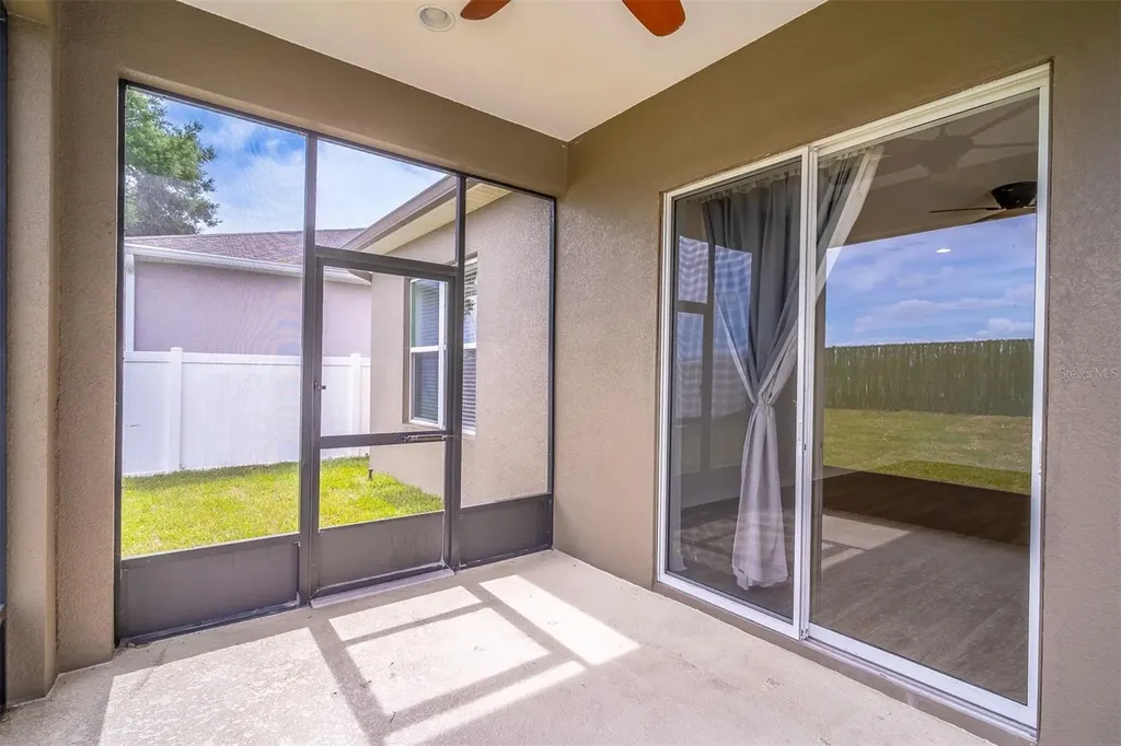 962 Grand Hilltop Drive Apopka FL 32703