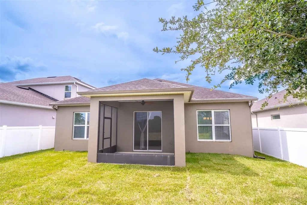 962 Grand Hilltop Drive Apopka FL 32703
