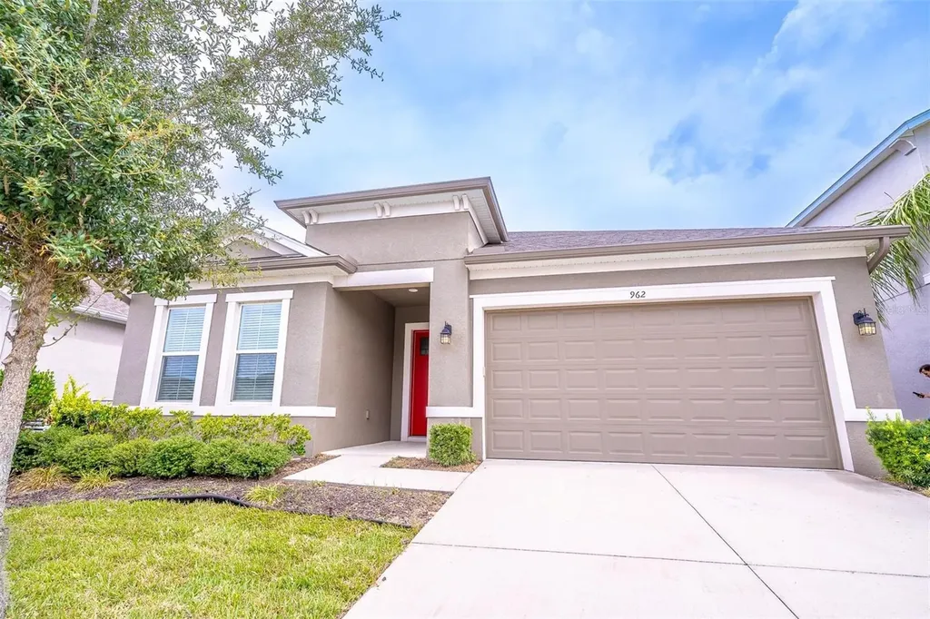 962 Grand Hilltop Drive Apopka FL 32703