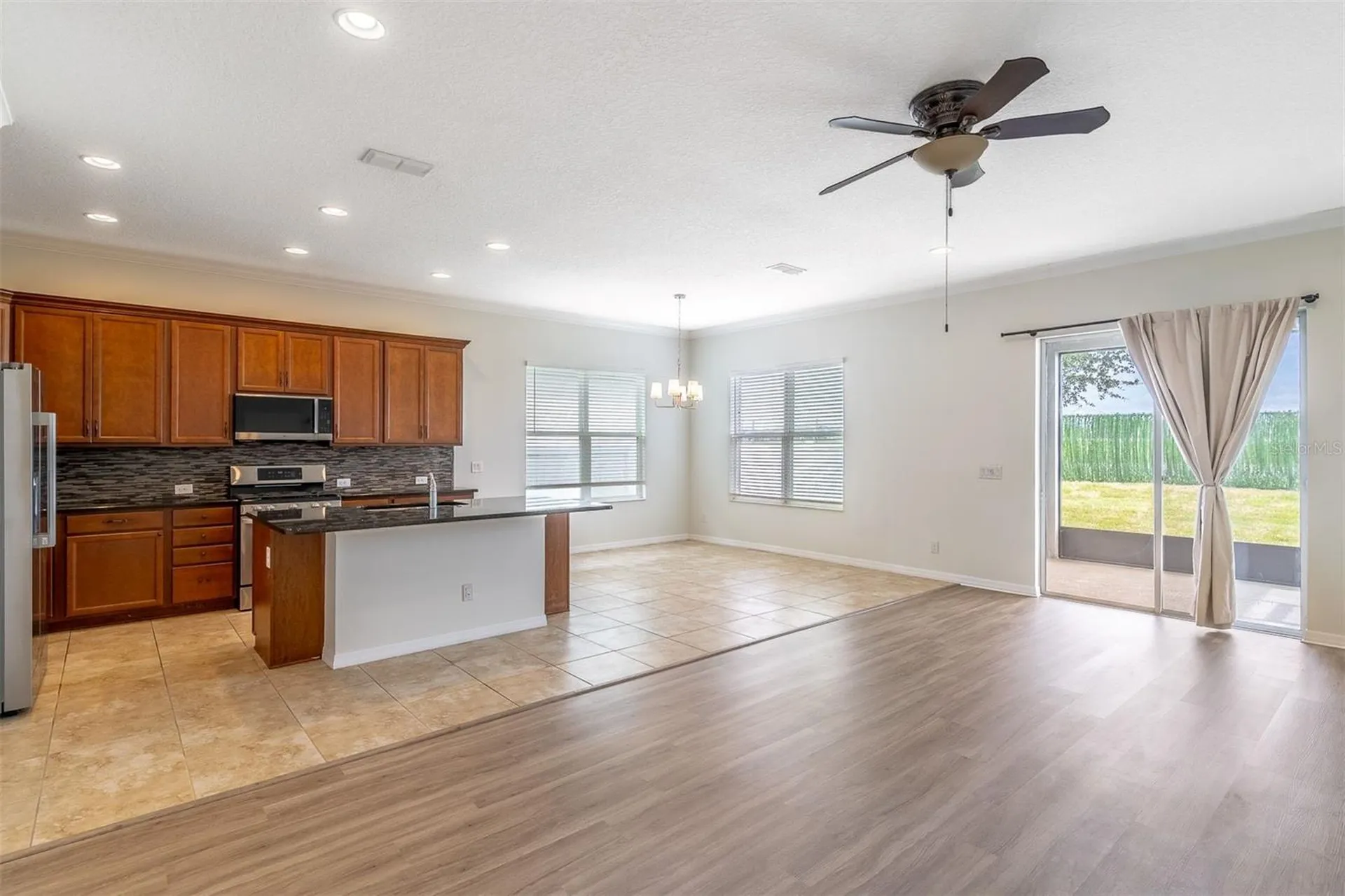 962 Grand Hilltop Drive Apopka FL 32703