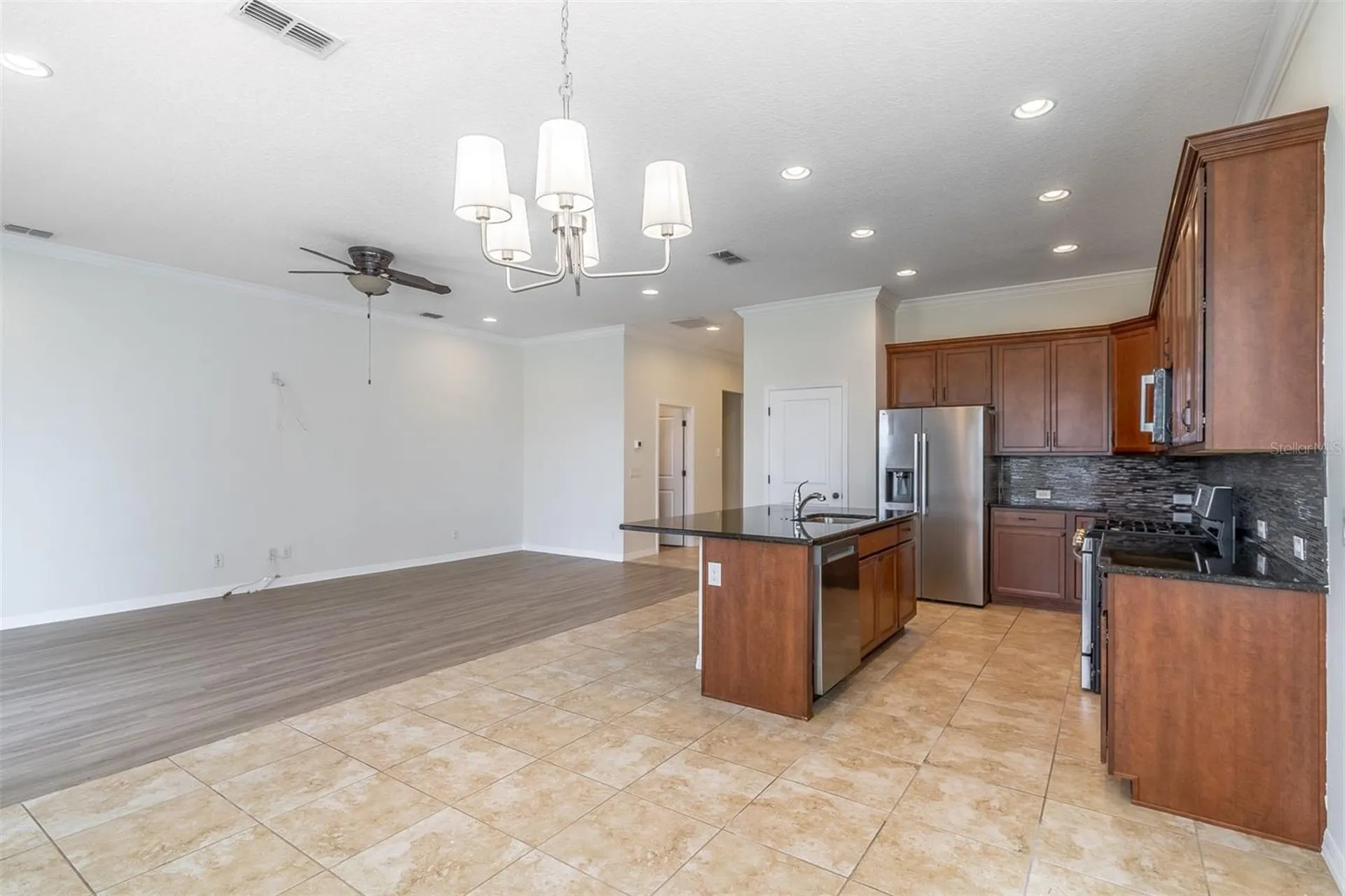 962 Grand Hilltop Drive Apopka FL 32703