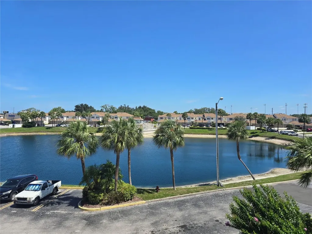 6400 46th Avenue N Kenneth City FL 33709