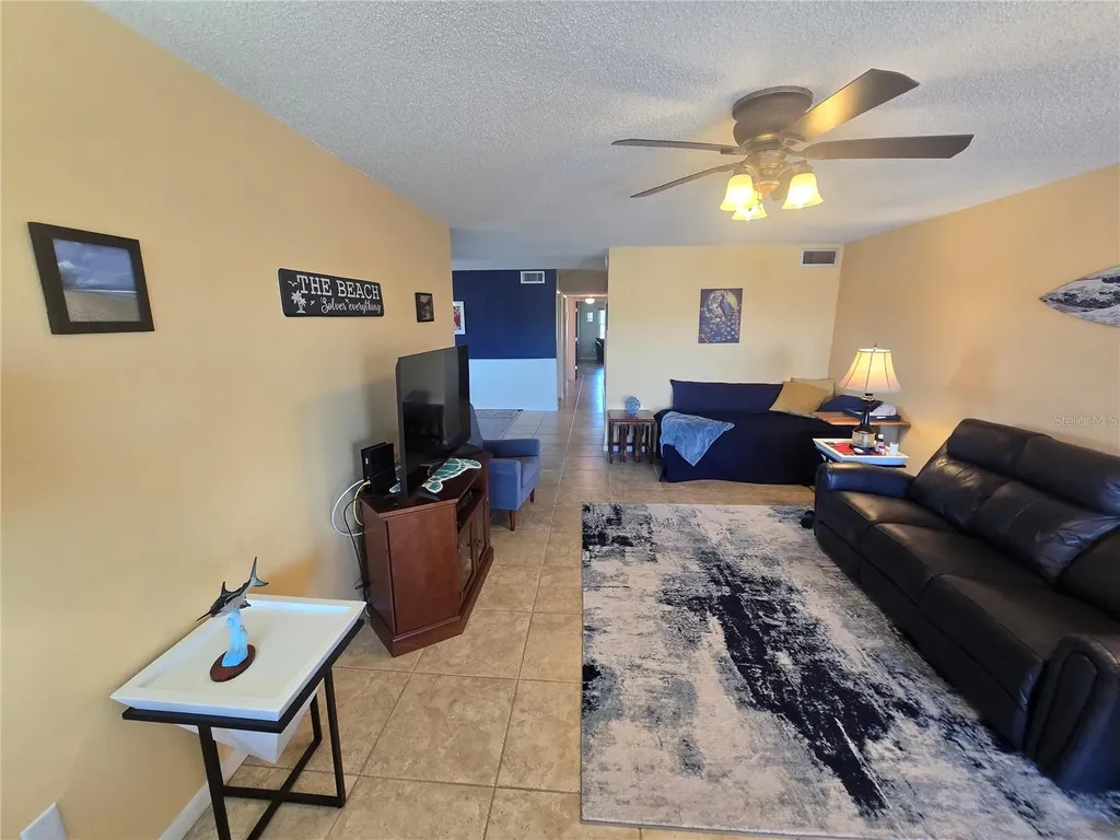 6400 46th Avenue N Kenneth City FL 33709