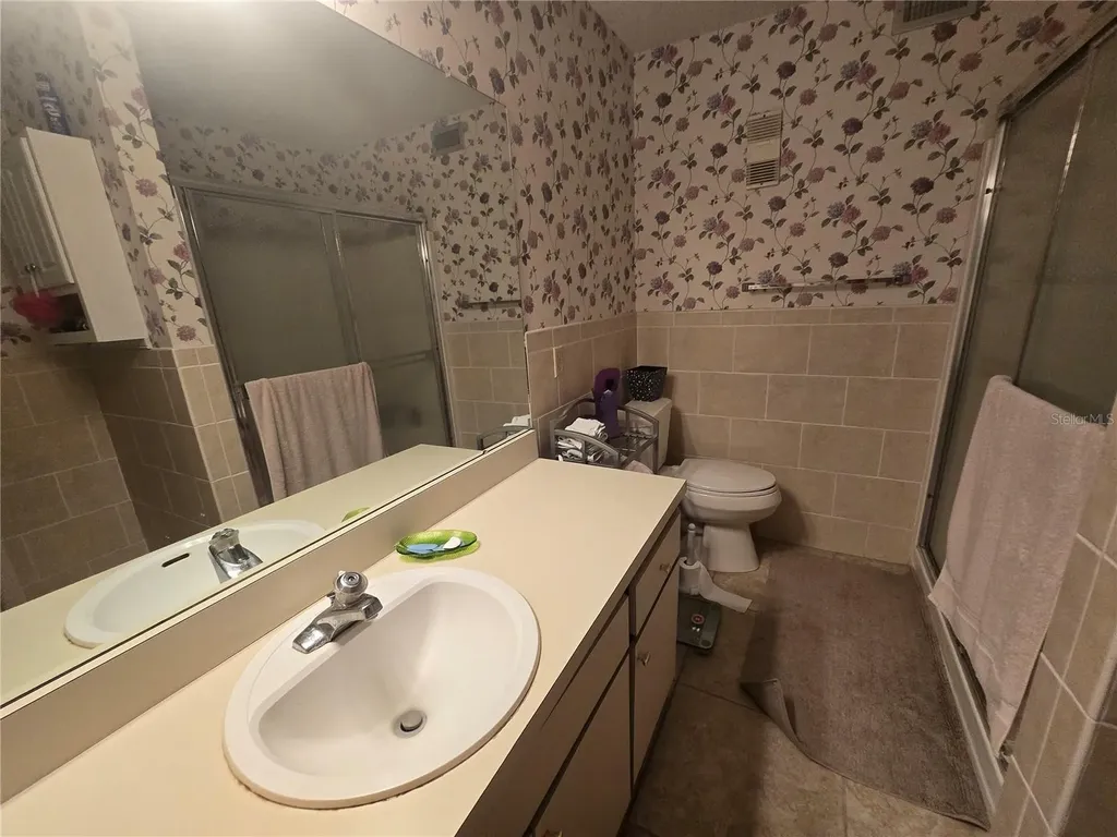6400 46th Avenue N Kenneth City FL 33709