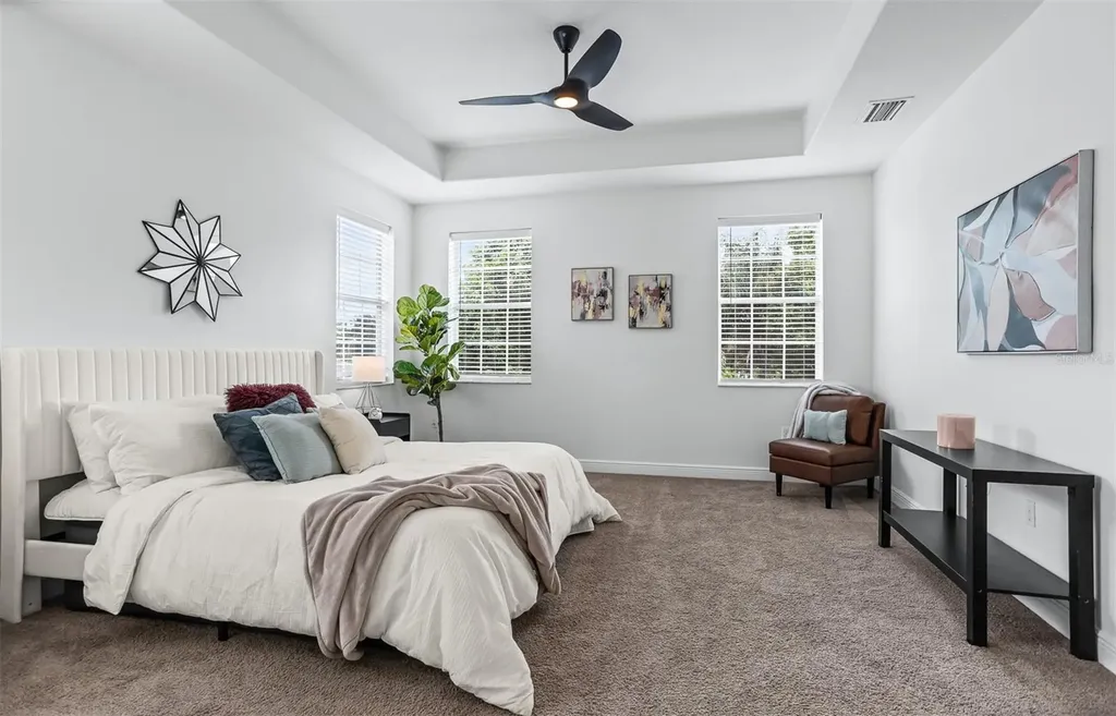 136 Philippe Grand Court Safety Harbor FL 34695