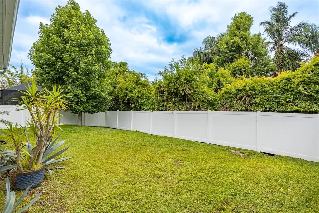 136 Philippe Grand Court Safety Harbor FL 34695