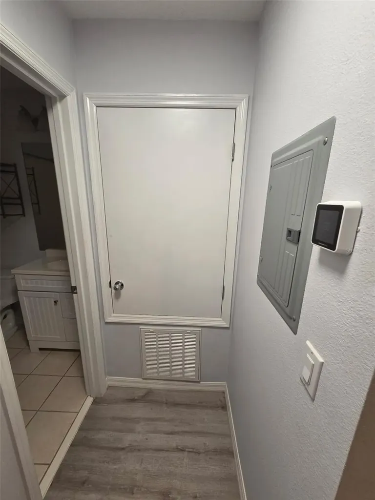 930 Spring Park Loop Kissimmee FL 34747