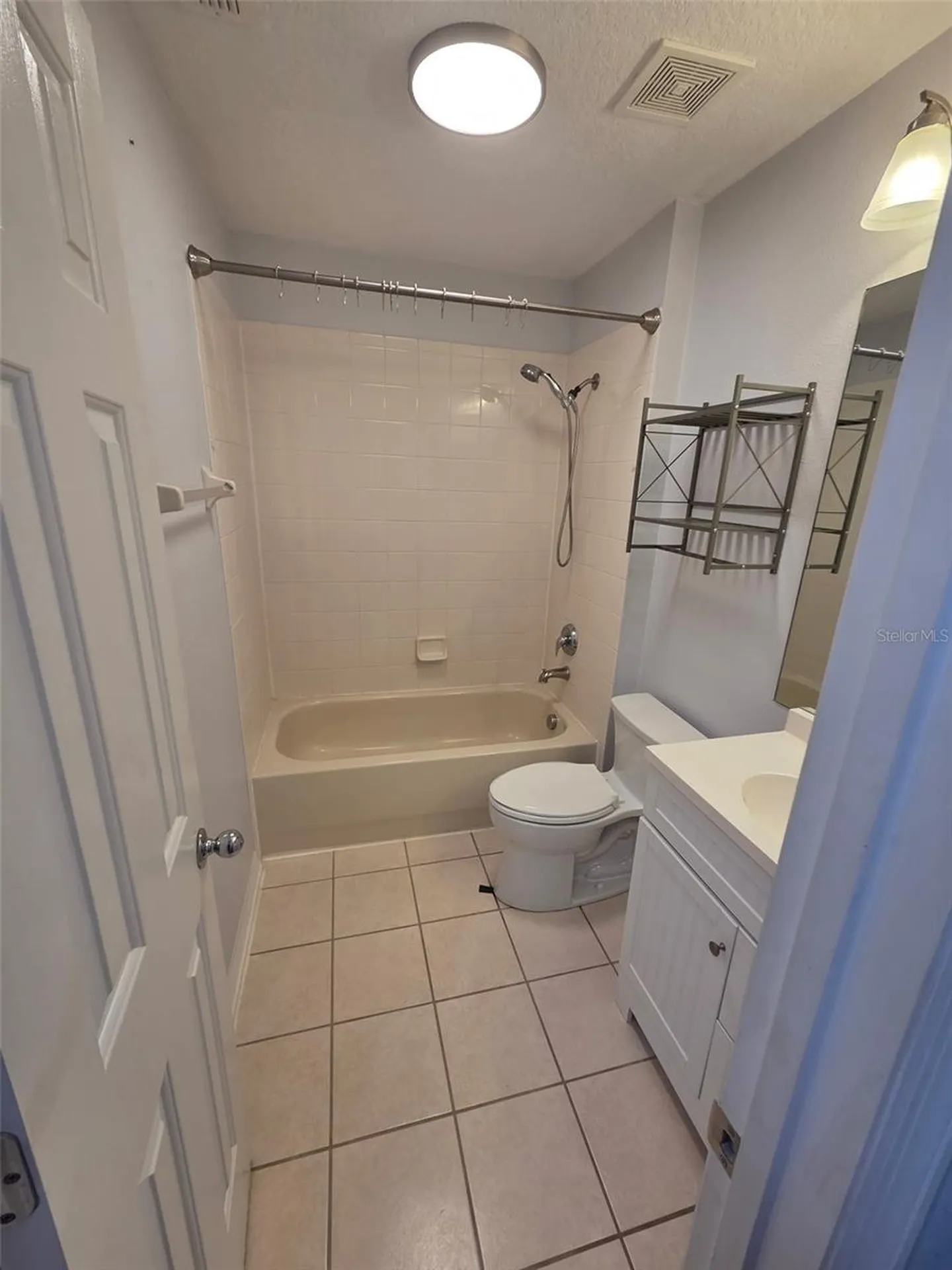 930 Spring Park Loop Kissimmee FL 34747