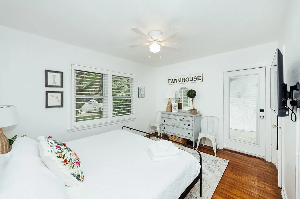 4613 S Macdill Avenue Tampa FL 33611