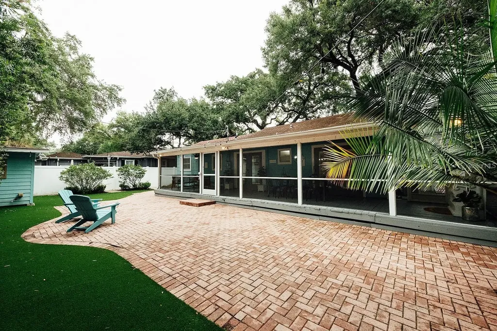 4613 S Macdill Avenue Tampa FL 33611