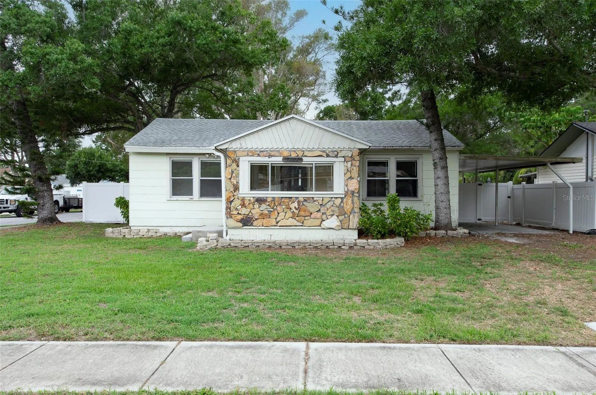7102 62nd Street N Pinellas Park FL 33781