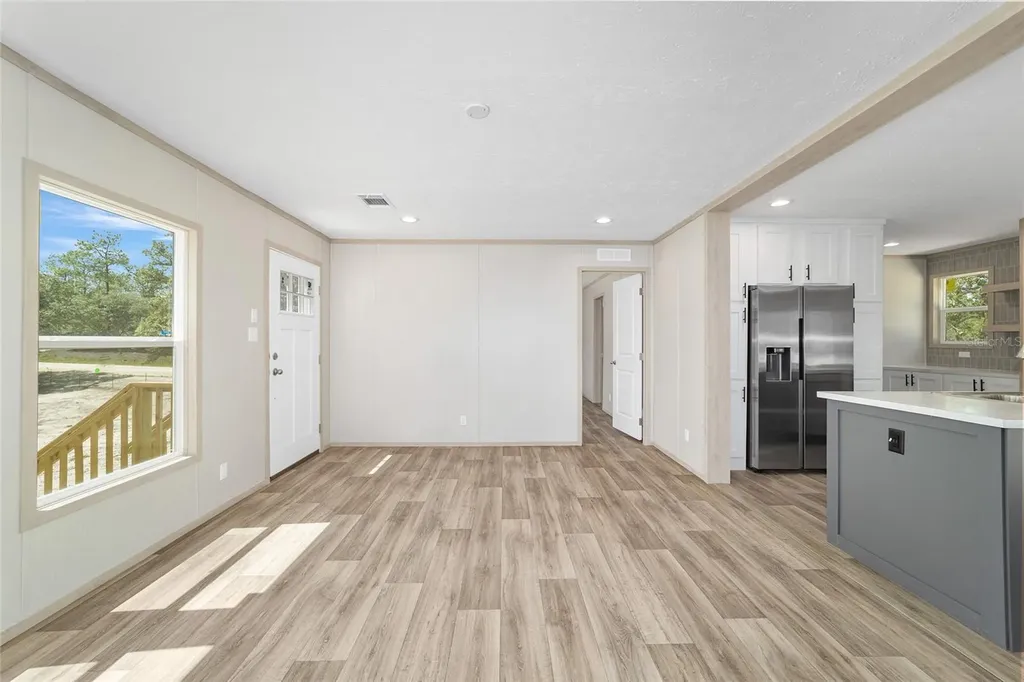 14830 SE 21st Place Morriston FL 32668