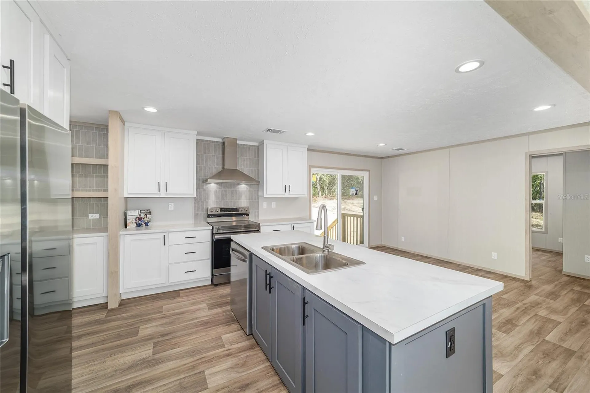 14830 SE 21st Place Morriston FL 32668