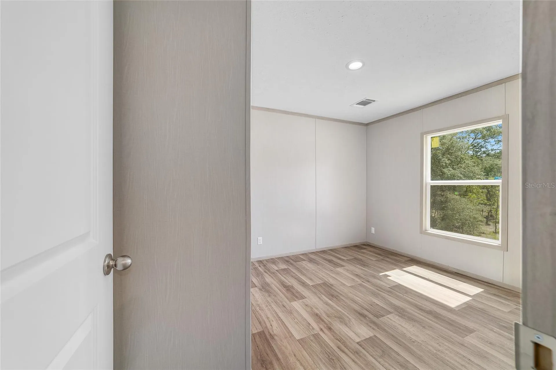 14830 SE 21st Place Morriston FL 32668