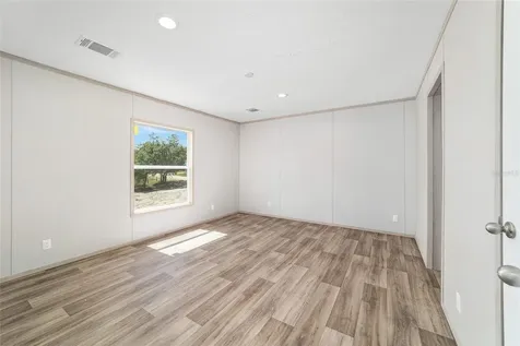 14830 SE 21st Place Morriston FL 32668