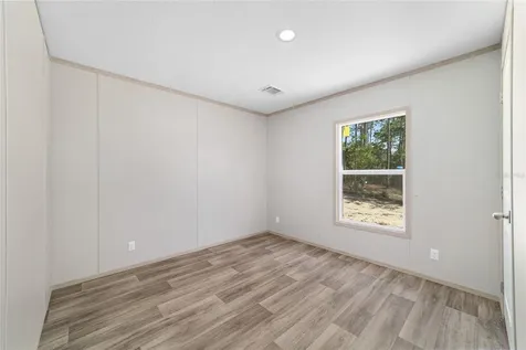14830 SE 21st Place Morriston FL 32668