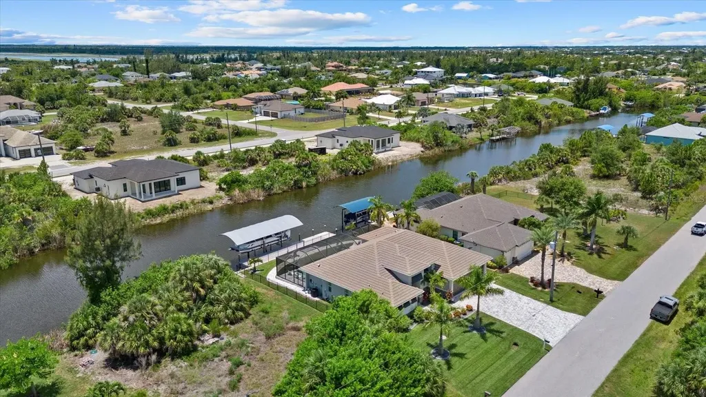 15672 Lakeland Circle Port Charlotte FL 33981