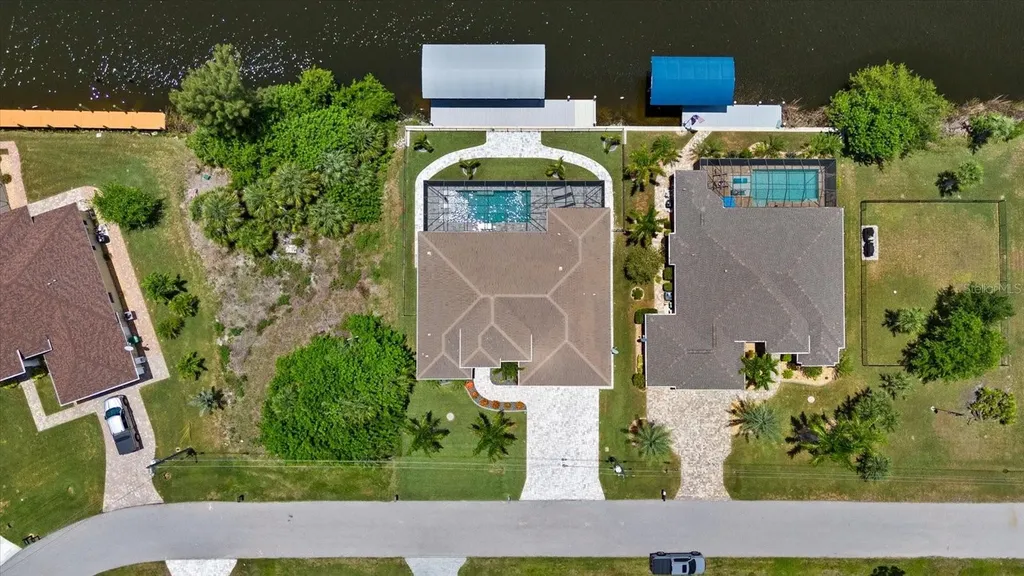15672 Lakeland Circle Port Charlotte FL 33981