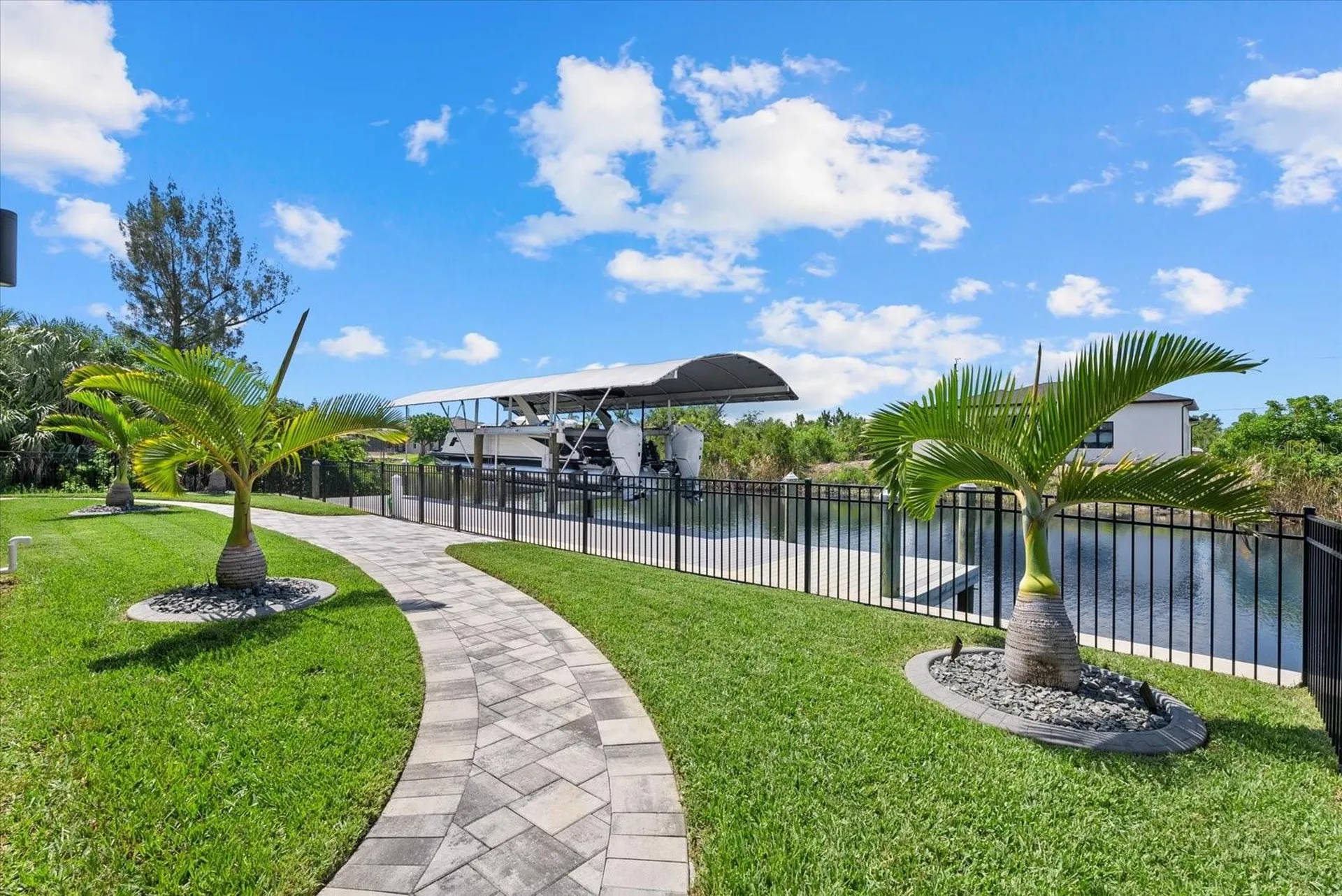 15672 Lakeland Circle Port Charlotte FL 33981