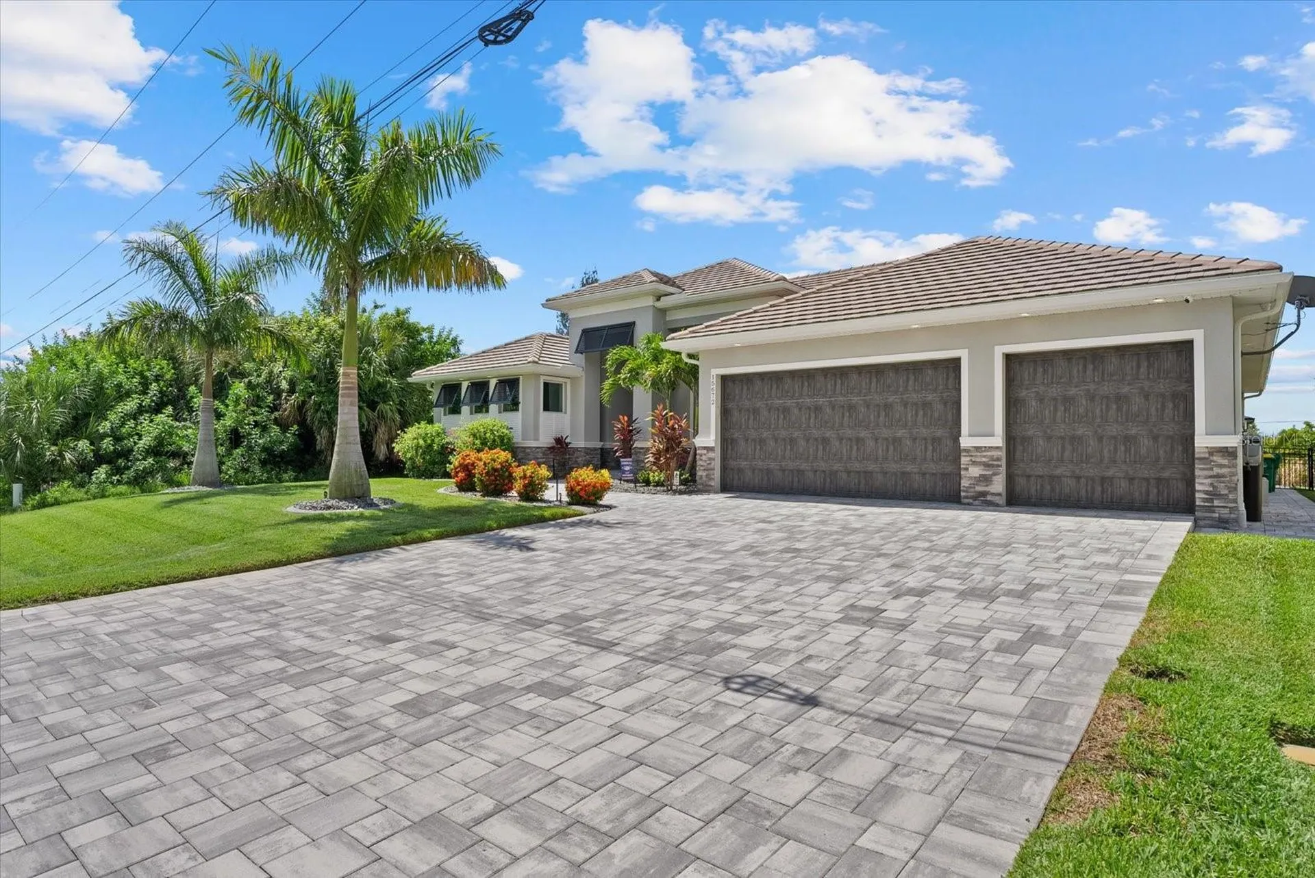 15672 Lakeland Circle Port Charlotte FL 33981