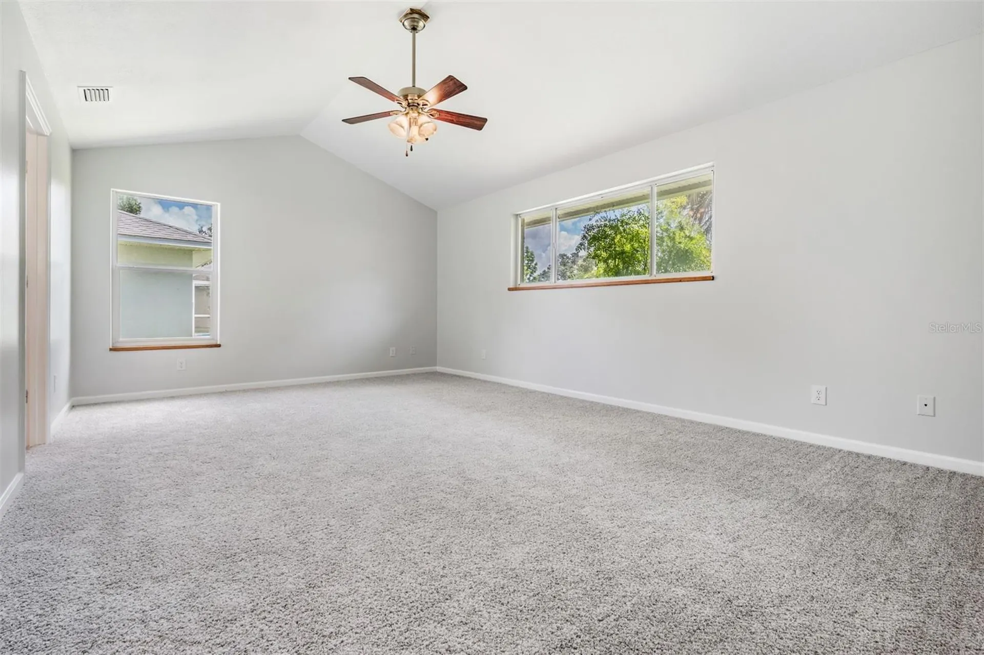 6536 Northlake Drive Zephyrhills FL 33542