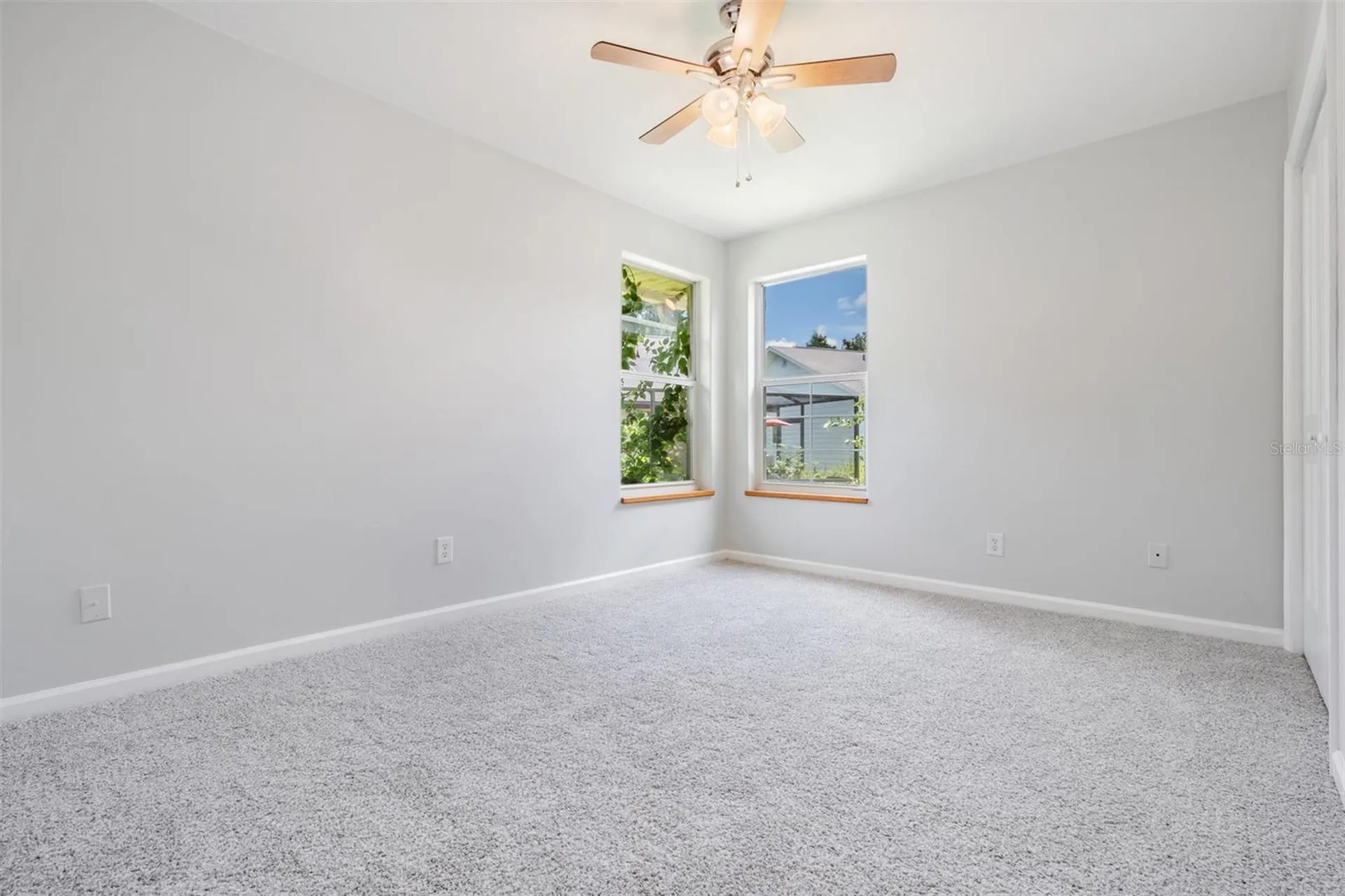6536 Northlake Drive Zephyrhills FL 33542