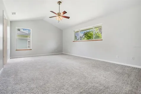 6536 Northlake Drive Zephyrhills FL 33542