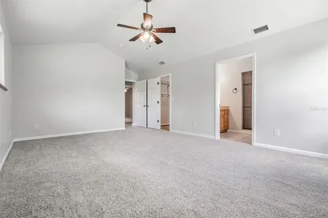6536 Northlake Drive Zephyrhills FL 33542