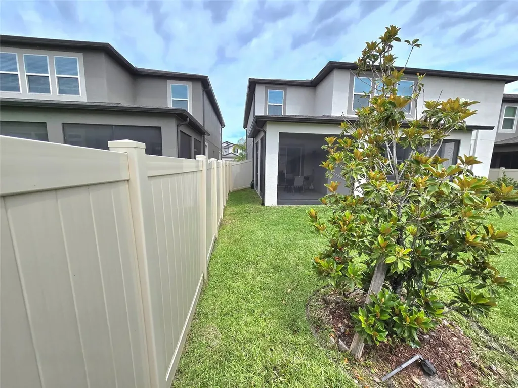 2950 Adams Cross Drive Zephyrhills FL 33540