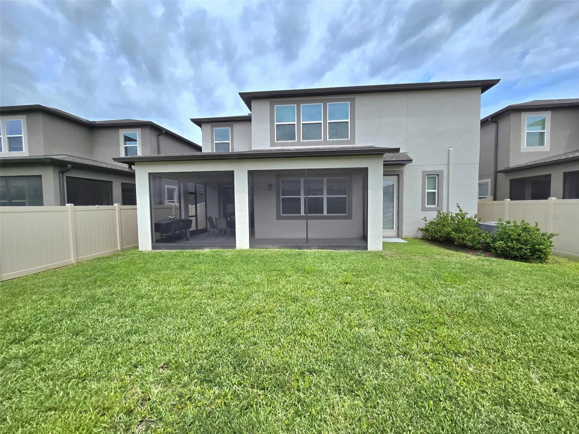 2950 Adams Cross Drive Zephyrhills FL 33540