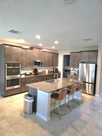 2950 Adams Cross Drive Zephyrhills FL 33540