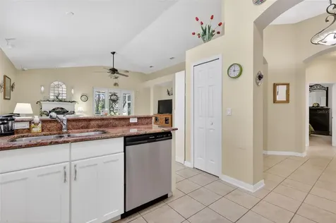 8051 Saint James Way Mount Dora FL 32757