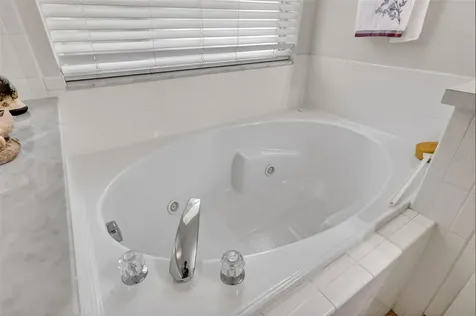 8051 Saint James Way Mount Dora FL 32757
