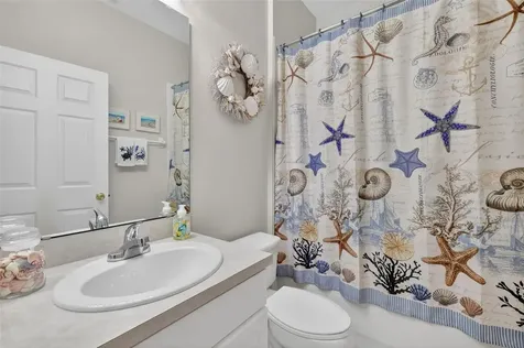8051 Saint James Way Mount Dora FL 32757