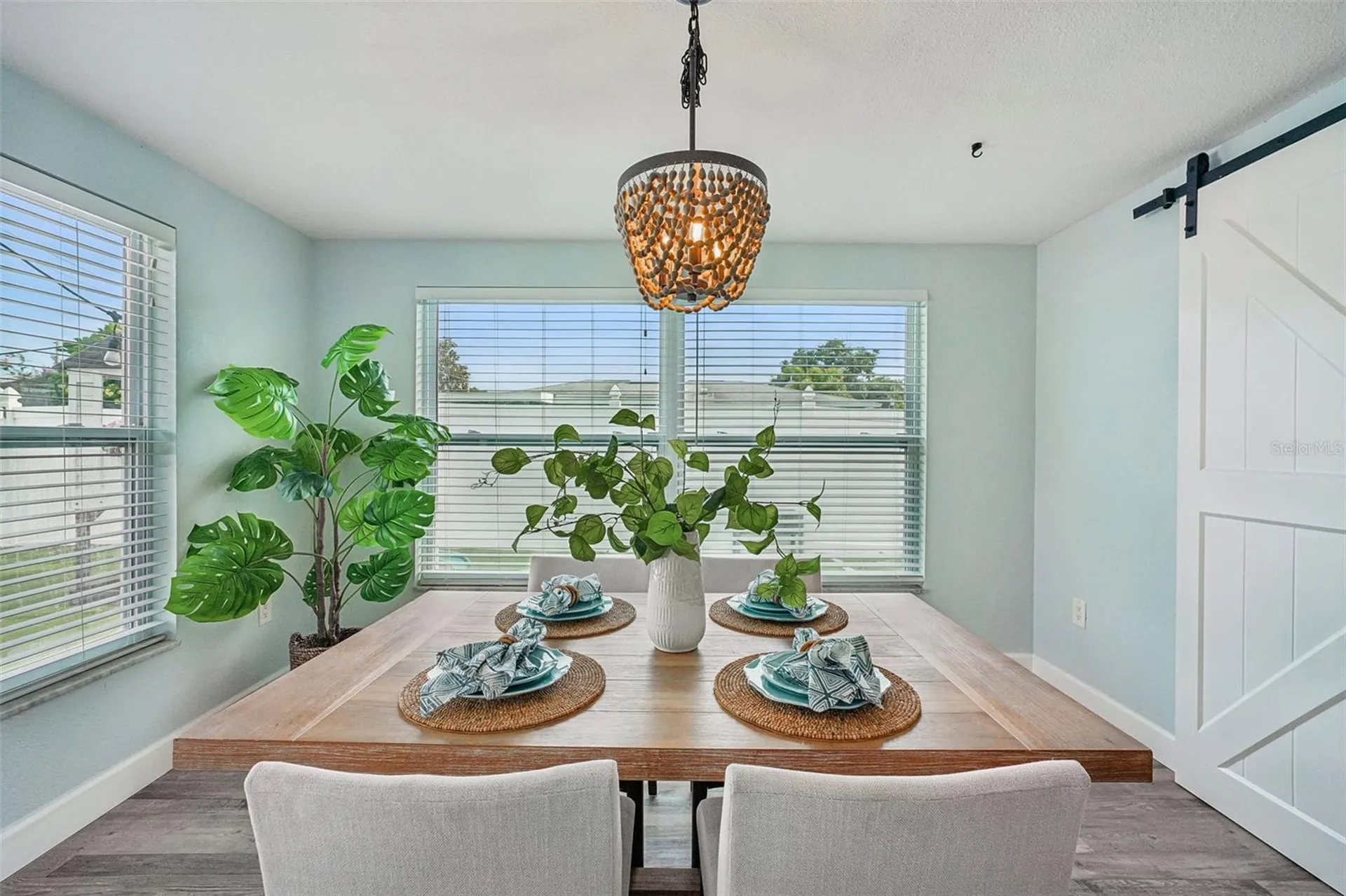 9725 48th Place N St Petersburg FL 33708