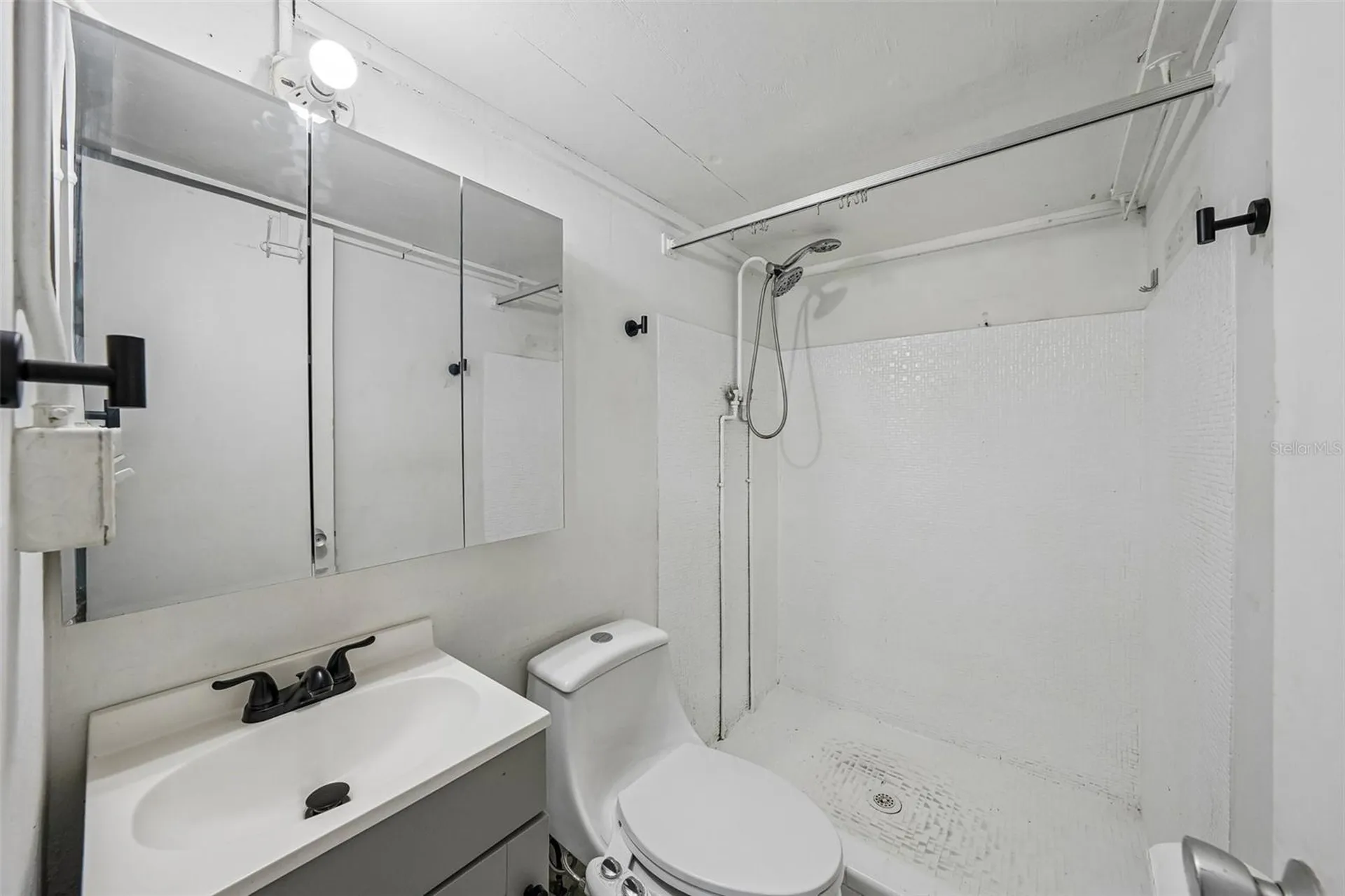9725 48th Place N St Petersburg FL 33708