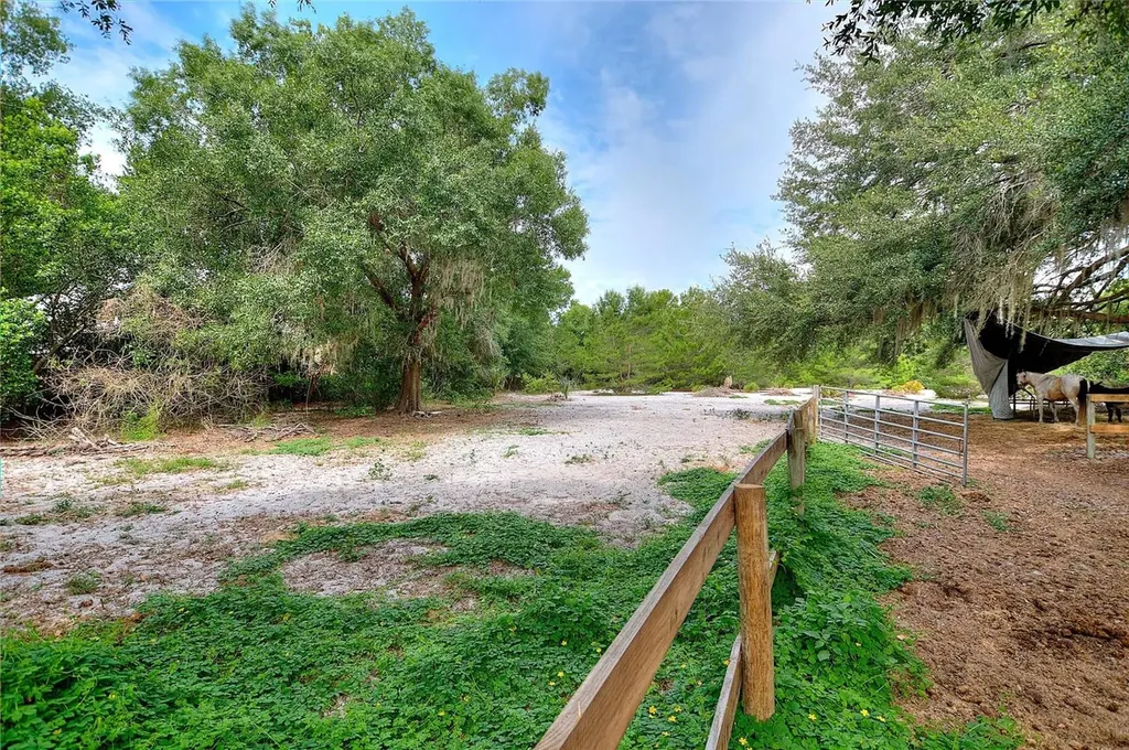 7 Lake Arrowhead Drive Winter Haven FL 33880