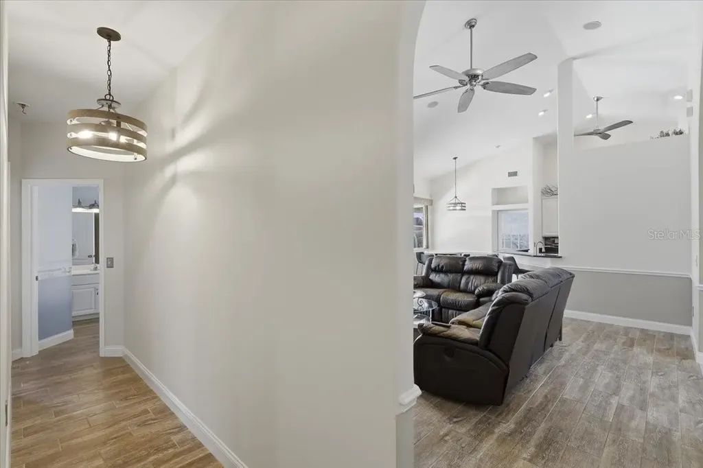 25 Cottonwood Court Palm Coast FL 32137