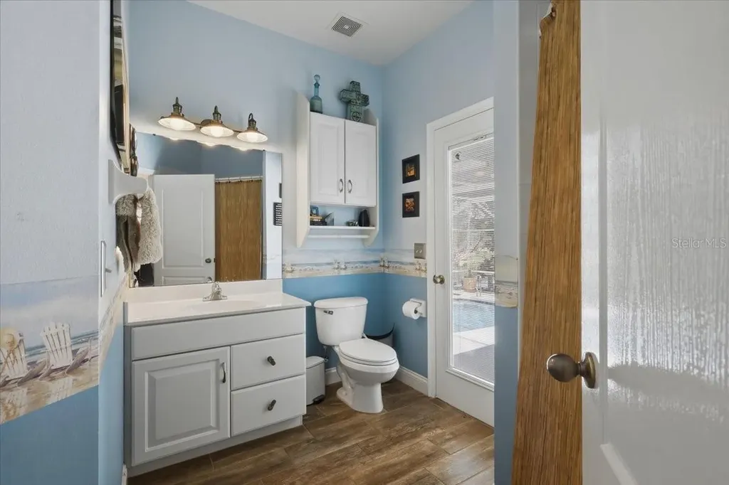 25 Cottonwood Court Palm Coast FL 32137