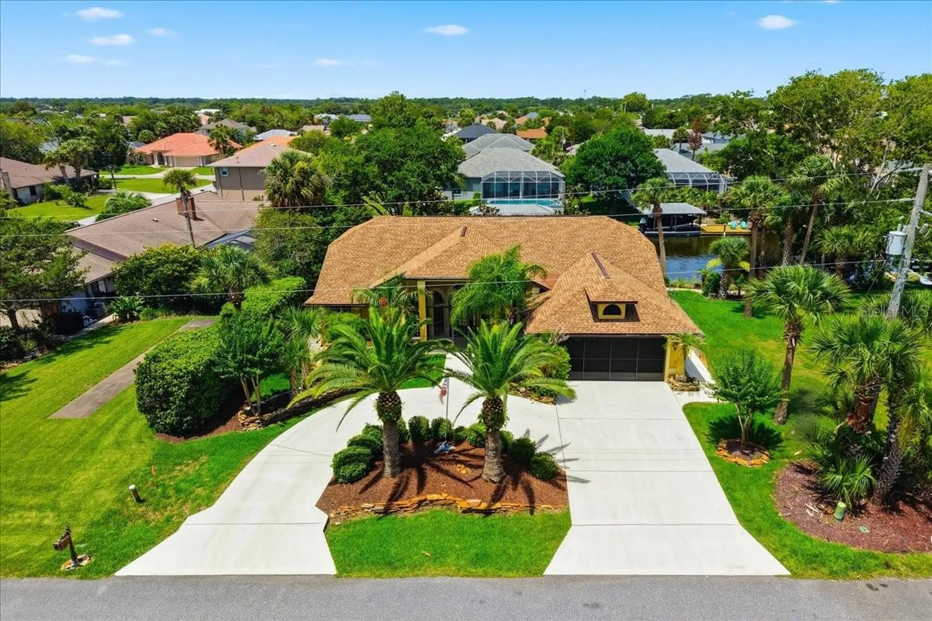 25 Cottonwood Court Palm Coast FL 32137