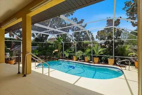 25 Cottonwood Court Palm Coast FL 32137