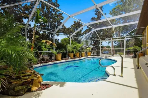 25 Cottonwood Court Palm Coast FL 32137